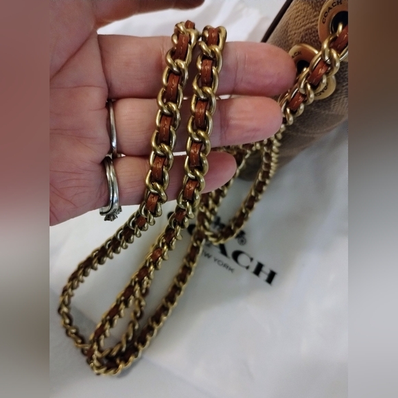 Coach Madison Tea Rose Mini - Picture 6 of 14